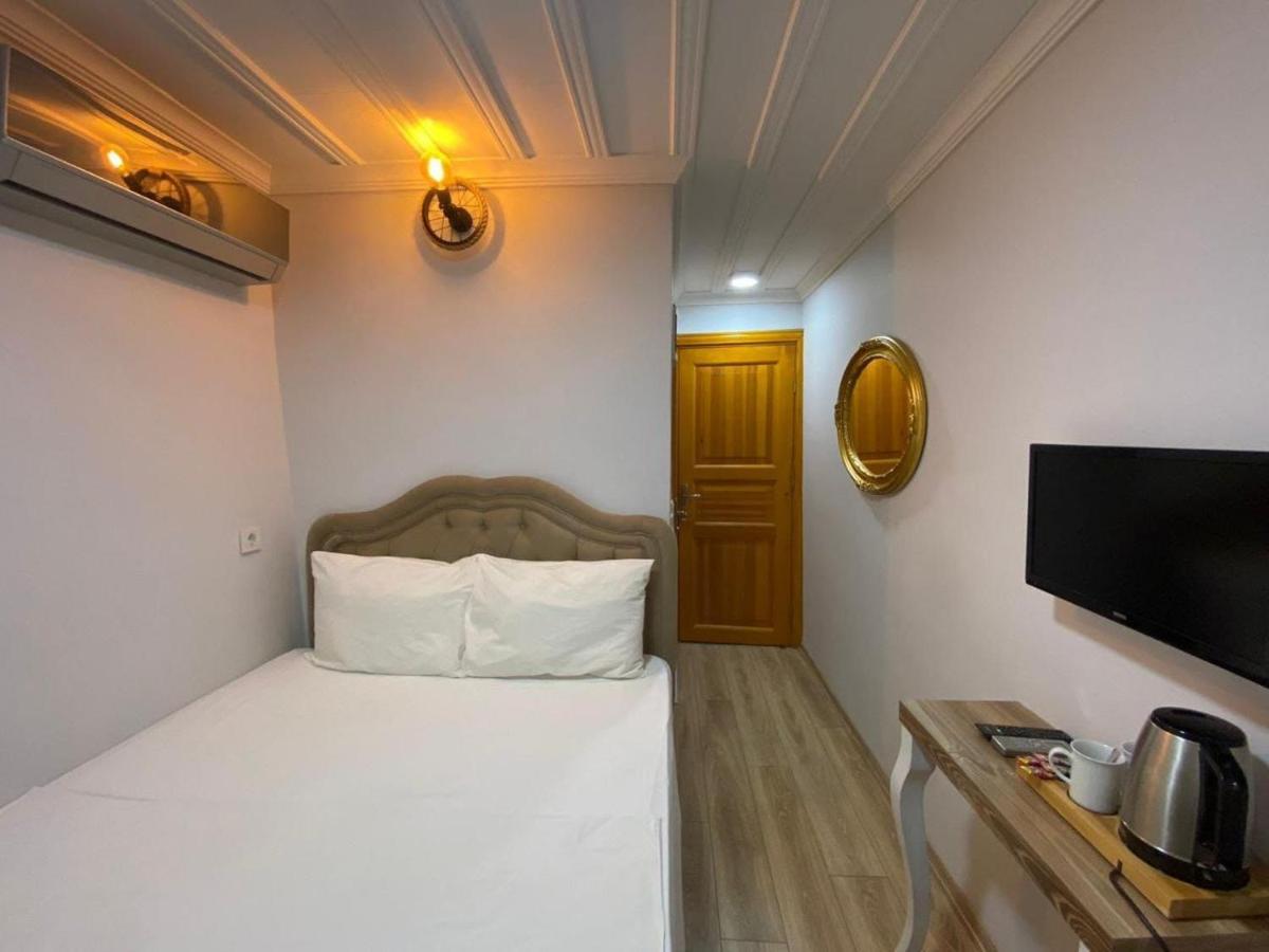 New Cherry Hotel Istanbul Exterior photo