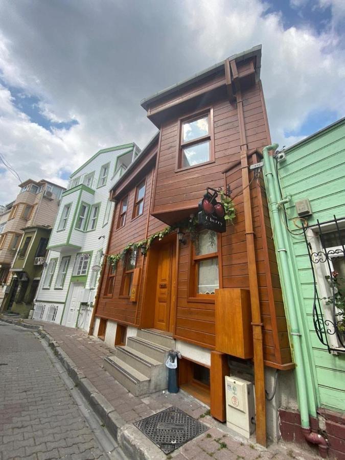 New Cherry Hotel Istanbul Exterior photo